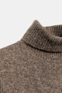 TRICOT TRUI MET KORTE BALLONMOUWEN