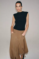 STRETCHBODY MET CUT-OUT