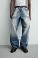 FLARE FIT JEANS