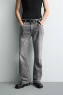 FLARE FIT JEANS