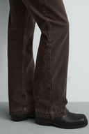 FLARE FIT JEANS