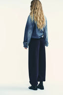 BASIC RECHTE VELOURS BROEK MET VERSTELBARE ONDERKANT