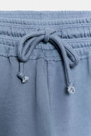 SHORT MET KOORDJES IN VERWASSEN LOOK