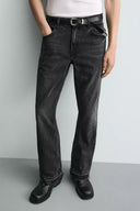 FLARE FIT JEANS