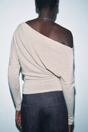 ASYMMETRISCHE SOFT TOP