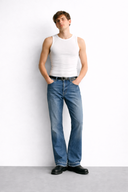 FLARE FIT JEANS