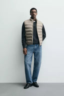 LICHT GEWATTEERDE WATERAFSTOTENDE BODYWARMER