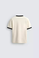 BASIC GERIBD T-SHIRT MET CONTRAST