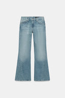 RELAXED FLARE JEANS MET LAGE TAILLE