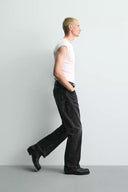 FLARE FIT JEANS