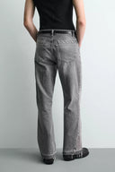 FLARE FIT JEANS
