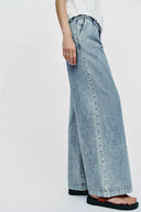 JEANS WIDE LEG PLOOIEN