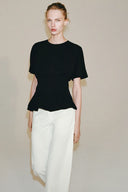 GETAILLEERD T-SHIRT MET PLOOIEN