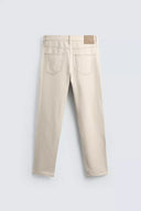 LOOSE FIT JEANS