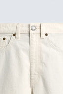 LOOSE FIT JEANS