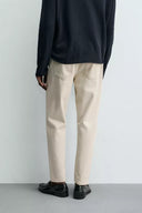 LOOSE FIT JEANS