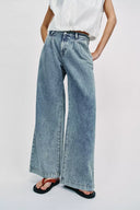 JEANS WIDE LEG PLOOIEN