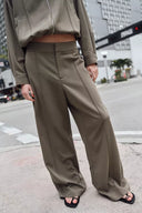 RECHTE BROEK MET NERVEN