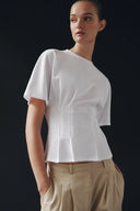 GETAILLEERD T-SHIRT MET PLOOIEN