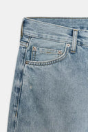 JEANS RELAXED STRAIGHT LAGE TAILLE