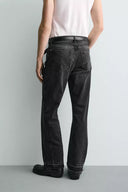 FLARE FIT JEANS