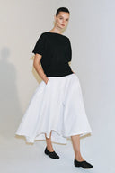 TRICOT TOP MET BOOTHALSLIJN