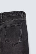 FLARE FIT JEANS