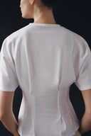 GETAILLEERD T-SHIRT MET PLOOIEN