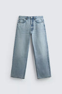 LOOSE FIT JEANS