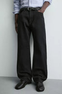 LOOSE FIT JEANS