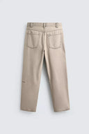 LOOSE FIT JEANS