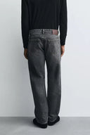 JEANS STRAIGHT FIT