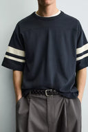T-SHIRT RELAXED FIT MET BIEZEN