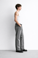 FLARE FIT JEANS